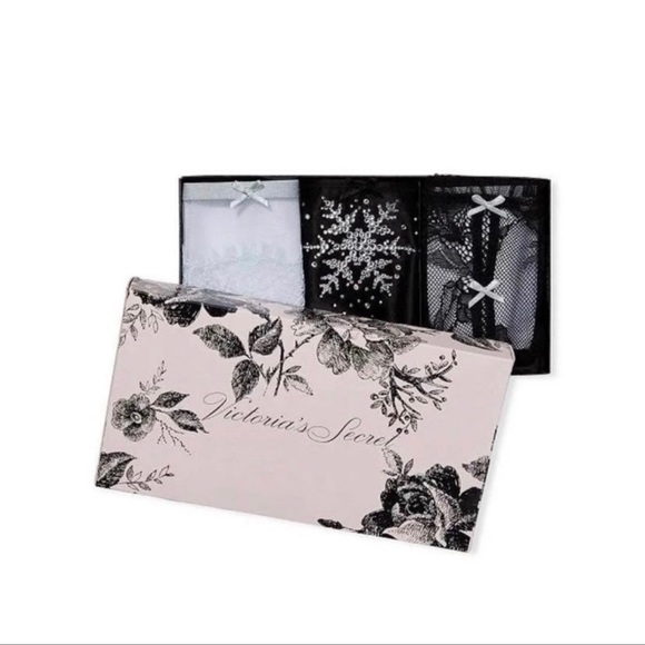 Victoria’s Secret 3-Pack Icy V-String Panties - Picture 2 of 4